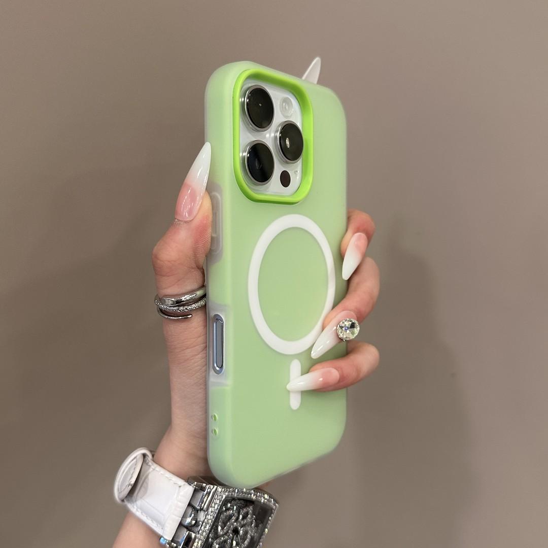 เคสโทรศัพท์แม่เหล็ก ลายเรียบสัมผัสเนียน